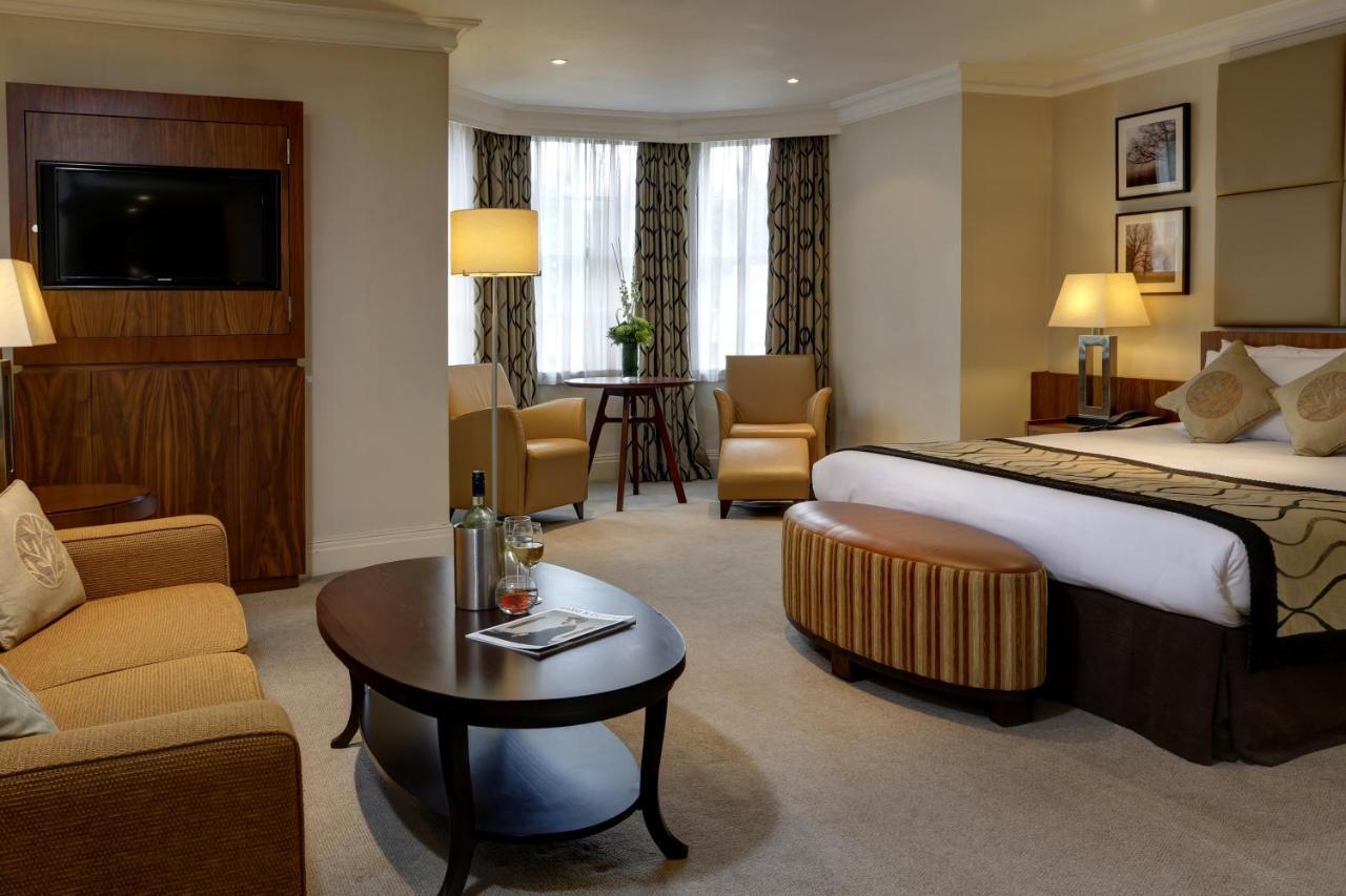 Doubletree By Hilton Reading M4 J10, An Hilton Hotel Wokingham Bagian luar foto